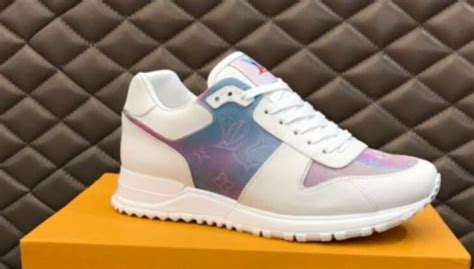 quanto costano le scarpe louis vuitton|Le nuove sneakers Louis Vuitton 2022 .